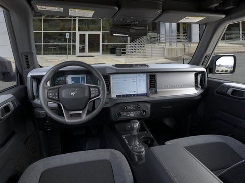 New 2025 Ford Bronco Big Bend image 9