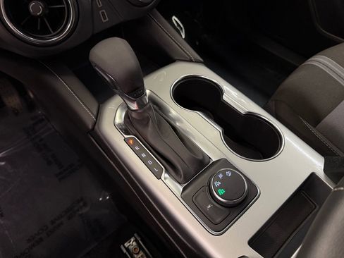 Used 2025 Chevrolet Blazer LT image 15