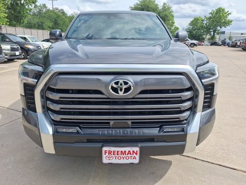 Used 2026 Toyota Tundra Limited w/ Power Package AWD/4WD image 9
