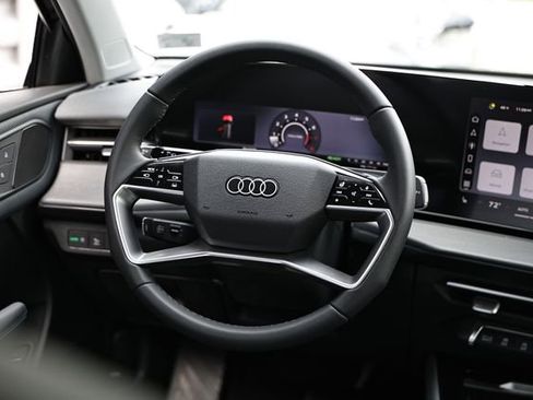 New 2026 Audi Q3 quattro 2.0T image 35