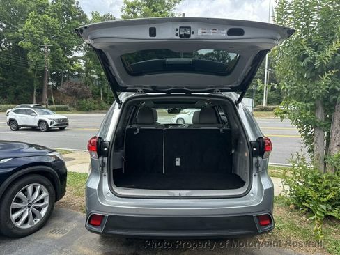 Used 2019 Toyota Highlander Limited Platinum AWD/4WD image 32