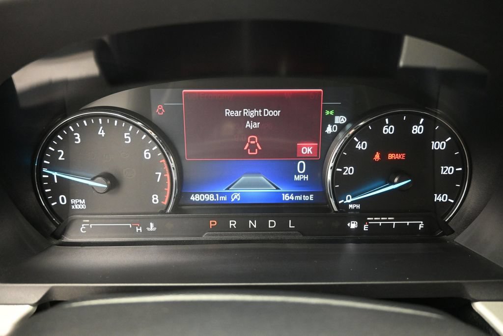 Used 2024 Ford Explorer XLT w/ Equipment Group 202A AWD/4WD image 14