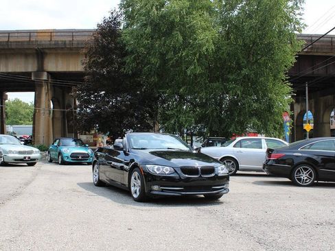 Used 2013 BMW 335i Convertible RWD image 14