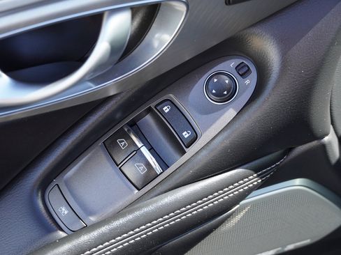 Used 2018 INFINITI Q60 3.0t Luxe w/ Sensory Package 3.0T Luxe image 20