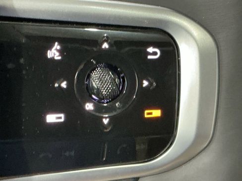 Used 2025 Nissan Armada Platinum Reserve image 27