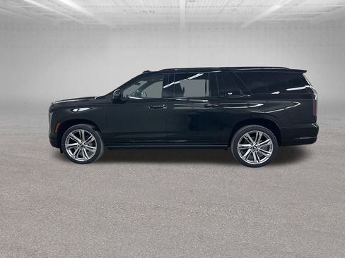 New 2026 Cadillac Escalade ESV Sport w/ Touring Package image 6