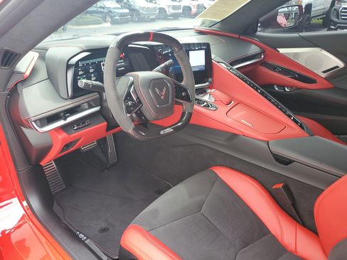 Used 2024 Chevrolet Corvette Z06 image 20