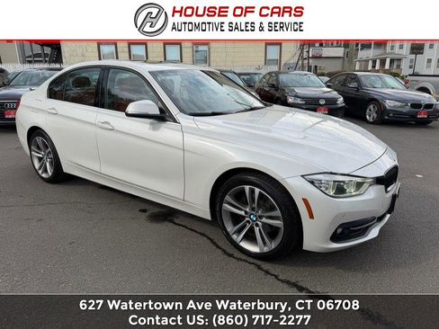 Used 2017 BMW 330i xDrive Sedan AWD/4WD image 6