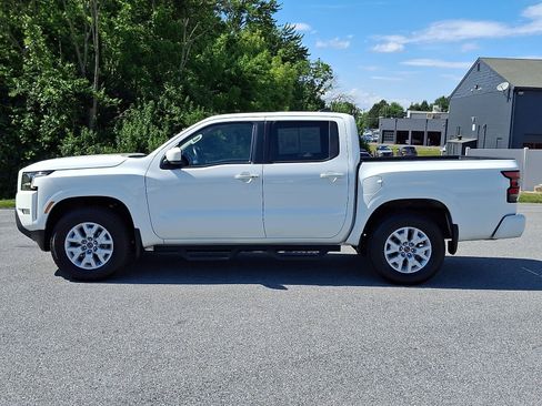 Certified 2024 Nissan Frontier SV w/ SV Convenience Package AWD/4WD image 4
