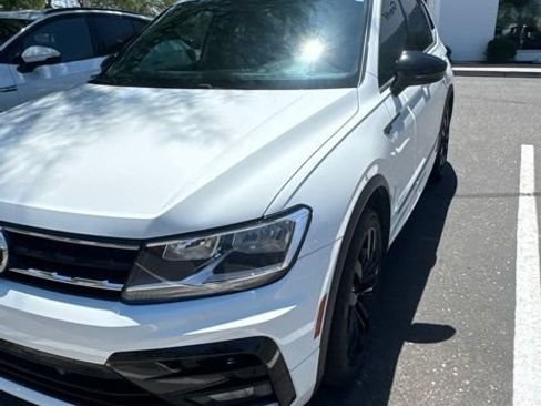Used 2021 Volkswagen Tiguan SE FWD image 6