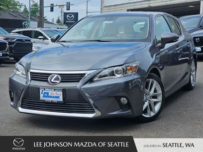 Used 2016 Lexus CT 200h w/ Accessory Package 2
