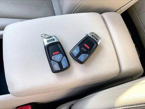 Used 2017 Audi A4 2.0T Premium Plus image 11