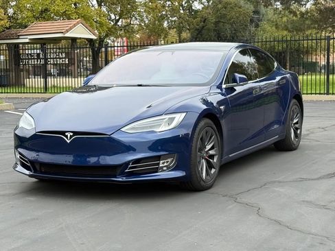 Used 2020 Tesla Model S Performance image 1