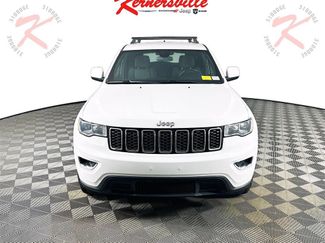 Used 2019 Jeep Grand Cherokee Laredo video 2