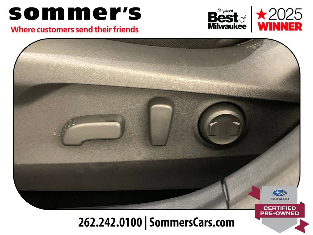 Used 2024 Subaru Outback Premium AWD/4WD image 11