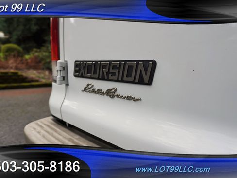 Used 2004 Ford Excursion Eddie Bauer image 30