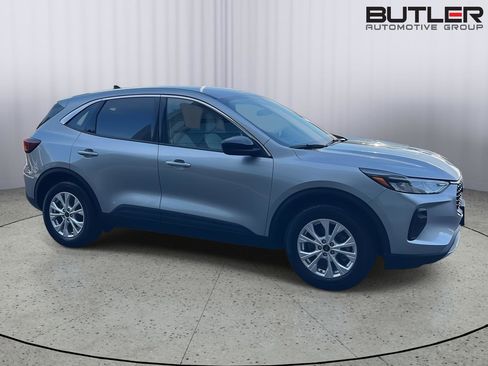 Certified 2024 Ford Escape Active image 7