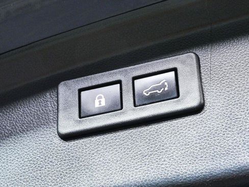 Used 2023 Subaru Outback Limited XT AWD/4WD image 35