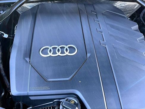 Used 2022 Audi Q5 2.0T Premium Plus AWD/4WD image 31