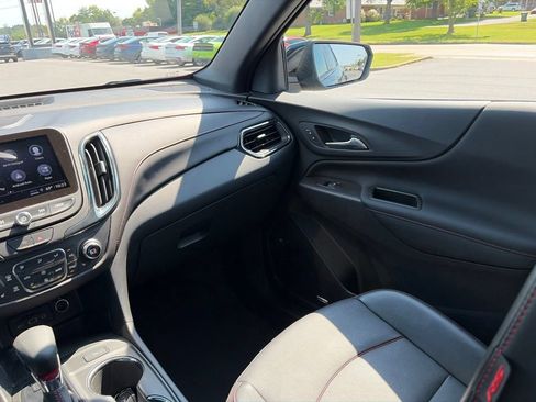 Used 2024 Chevrolet Equinox RS w/ RS Leather Package AWD/4WD image 16