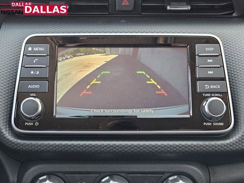 New 2025 Nissan Kicks Play S image 15