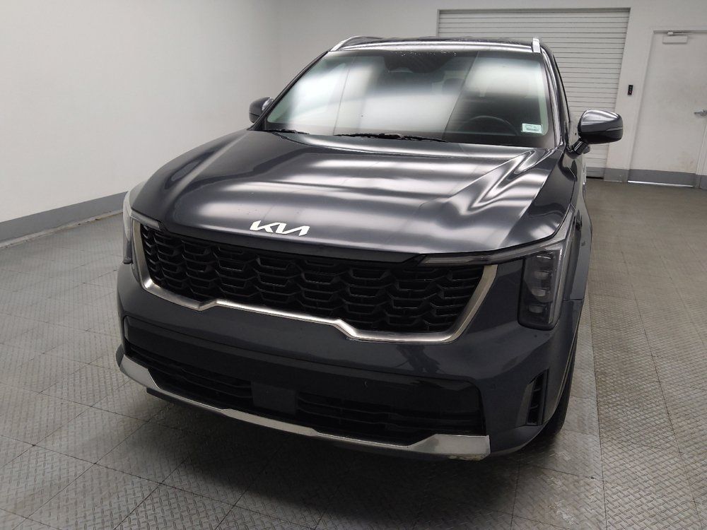 Used 2024 Kia Sorento S FWD image 15