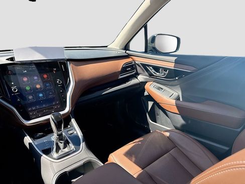 Used 2025 Subaru Outback Touring w/ Tech Package 3 AWD/4WD image 23