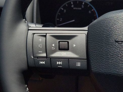 New 2026 Nissan Rogue SV FWD image 24