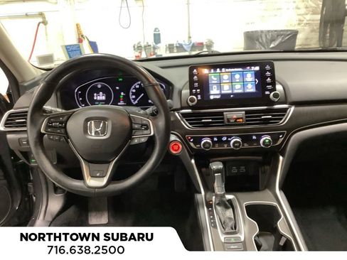 Used 2022 Honda Accord EX-L image 2