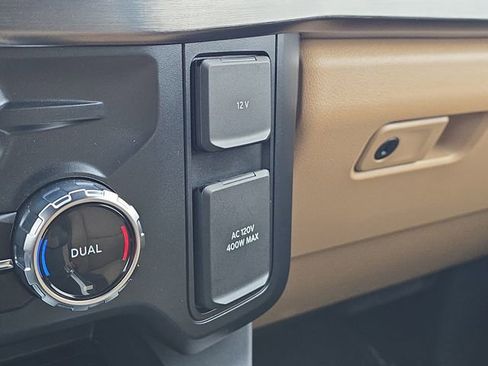 Certified 2025 Ford F350 Lariat w/ Lariat Ultimate Package AWD/4WD image 27