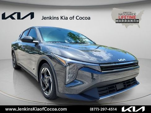 New 2026 Kia K4 EX FWD image 2
