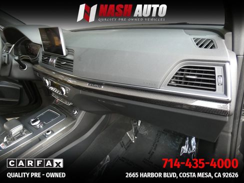 Used 2018 Audi SQ5 Premium Plus w/ S Sport Package AWD/4WD image 32