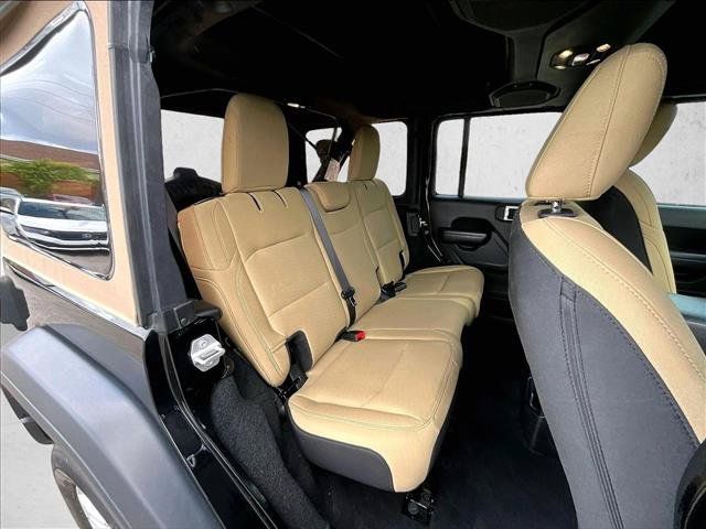 Used 2019 Jeep Wrangler Unlimited Sport S AWD/4WD image 26