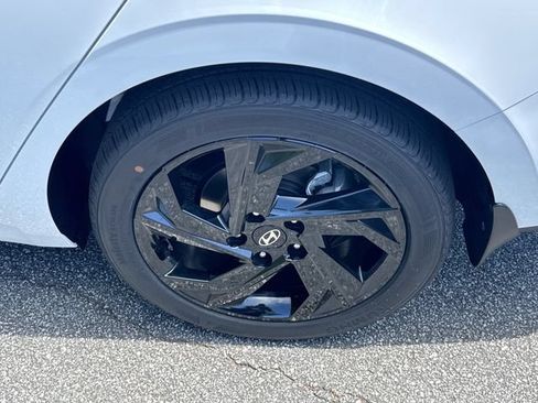 New 2026 Hyundai Elantra Sport FWD image 19