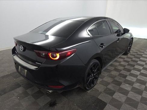Used 2025 MAZDA MAZDA3 s image 3
