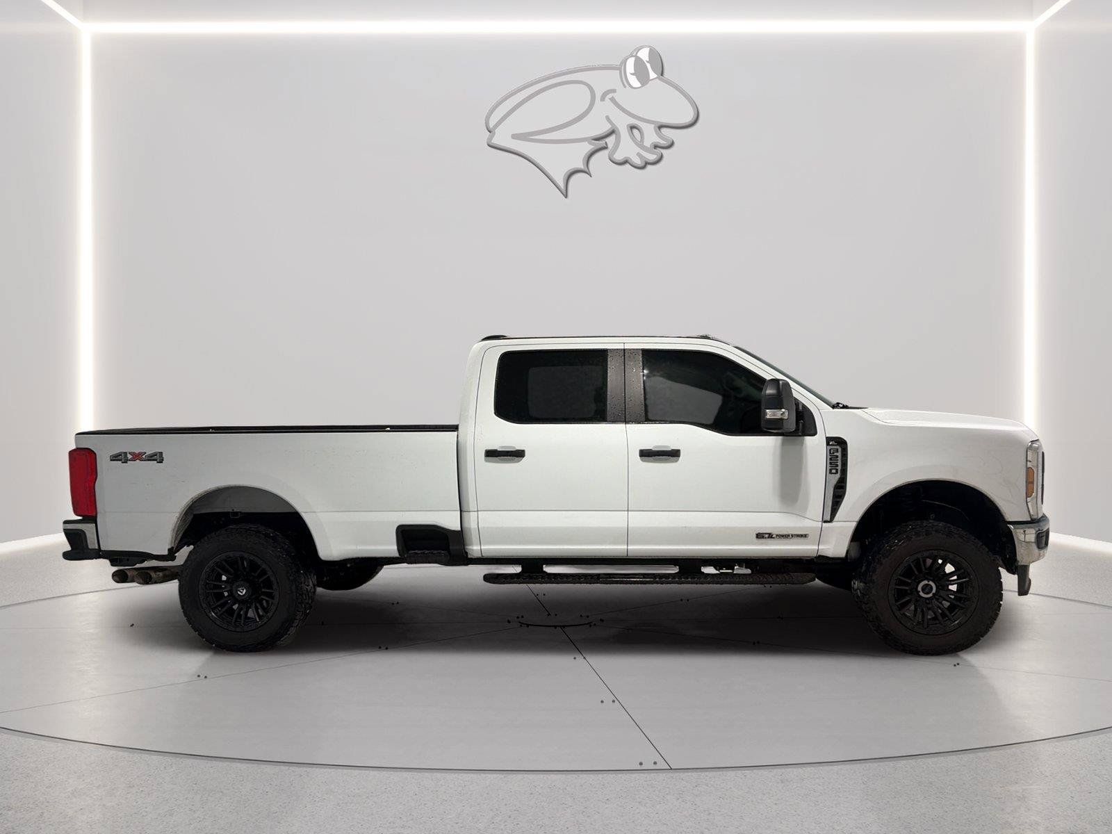 Used 2024 Ford F250 XL AWD/4WD image 6