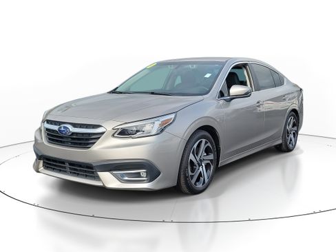 Used 2020 Subaru Legacy Limited image 3