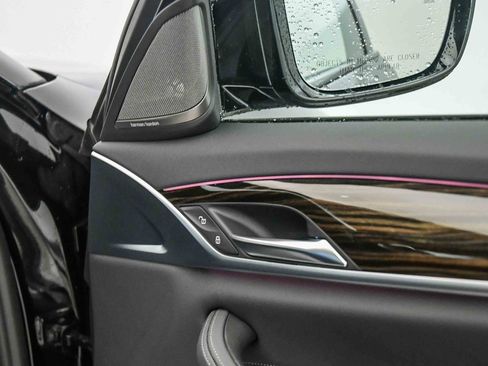 Certified 2023 BMW 540i xDrive w/ Executive Package image 19