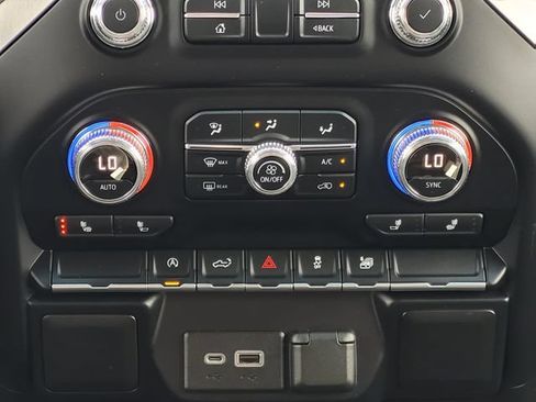 Used 2021 GMC Sierra 1500 Elevation RWD image 18