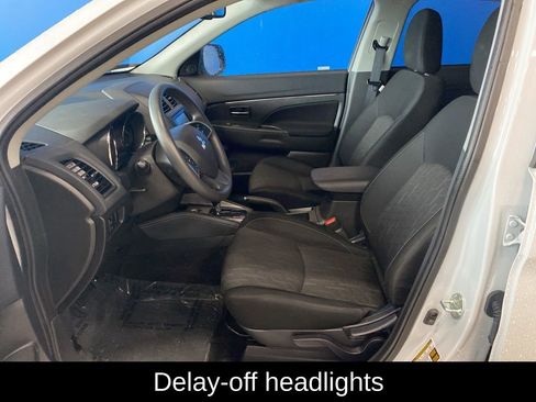 Used 2025 Mitsubishi Outlander Sport ES AWD/4WD image 10