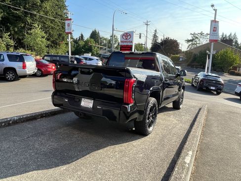 Used 2022 Toyota Tundra SR5 w/ TRD Sport Premium Package AWD/4WD image 6