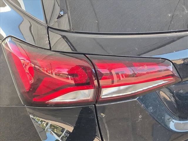 Used 2024 Chevrolet Equinox LT AWD/4WD image 15