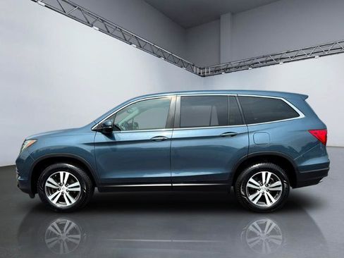 Used 2017 Honda Pilot EX-L image 2