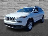 Used 2017 Jeep Cherokee Latitude w/ Comfort/Convenience Group image 4