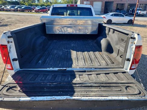 Used 2010 Dodge Ram 2500 Truck SLT image 6