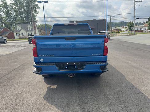 Used 2022 Chevrolet Silverado 1500 Custom AWD/4WD image 5