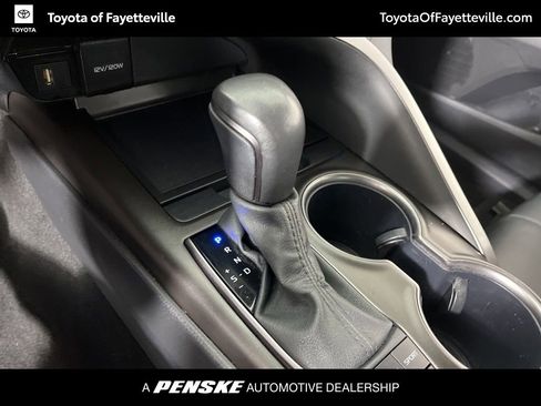 Used 2024 Toyota Camry SE image 29