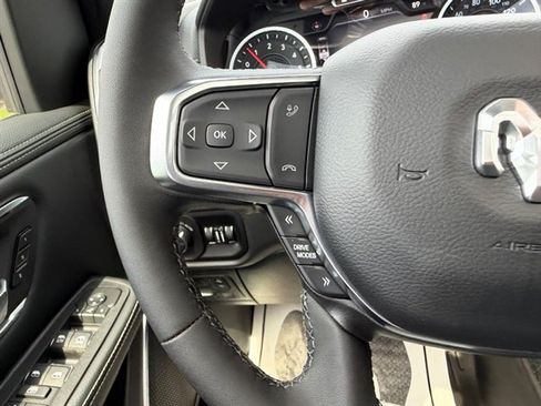 New 2026 RAM 1500 Laramie AWD/4WD image 12