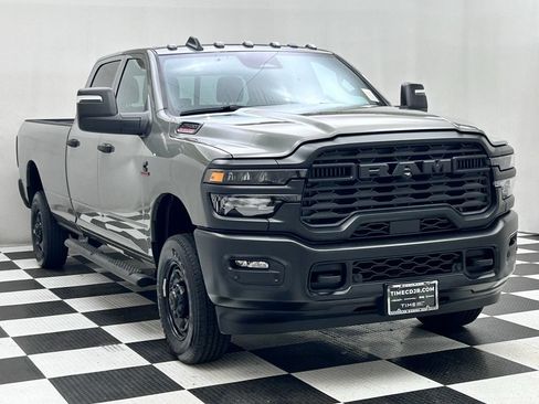 New 2026 RAM 2500 Tradesman AWD/4WD image 2