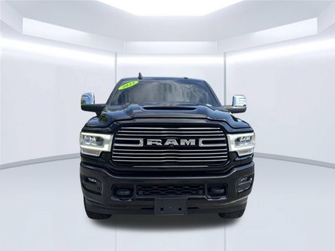 Used 2023 RAM 2500 Laramie AWD/4WD image 2